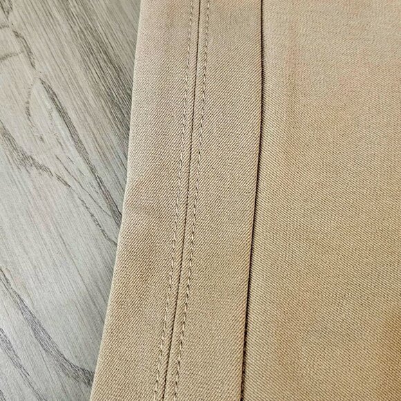 Express Camel Colored Skirt Women's XS (00) Lined - Polyester/Rayon/Spandex - Picture 4 of 15